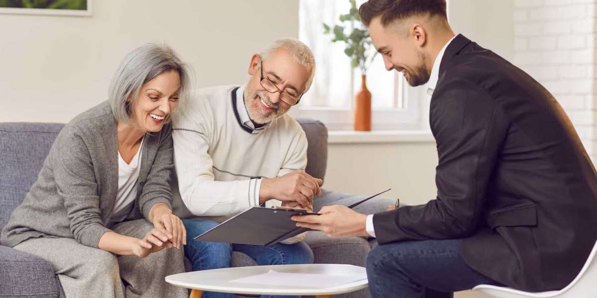 Experienced Real Estate Attorney in Naples, Florida