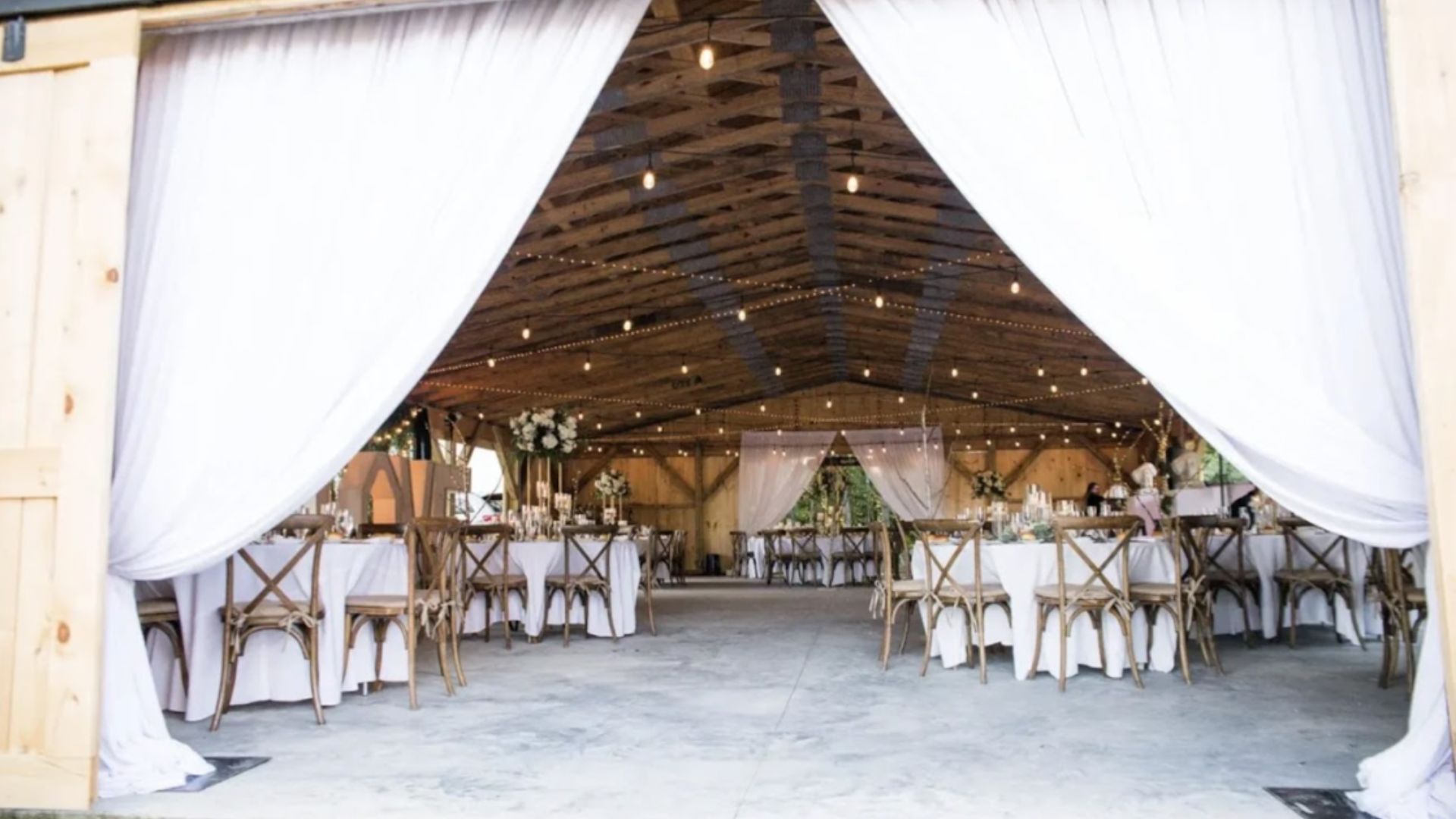 Your dream Barn Wedding in Middletown, NY | Lotuswood