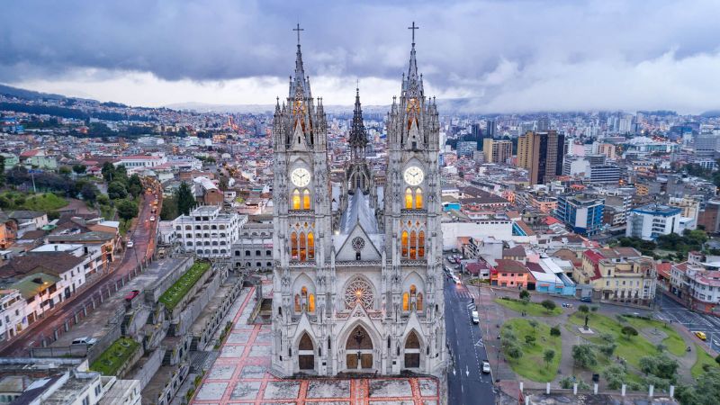 United Airlines Quito Office in Ecuador +1-855-738-4238