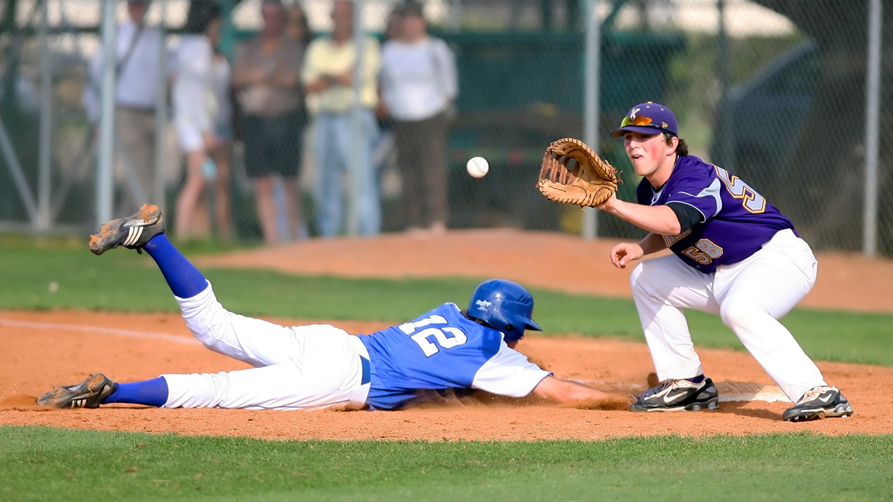 How Video Coaching Enhances Baseball Training - Video Delay app