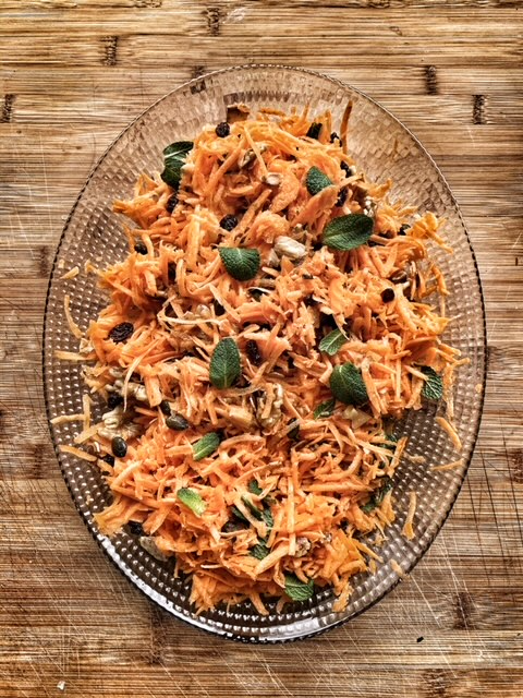 Carrot and nut salad