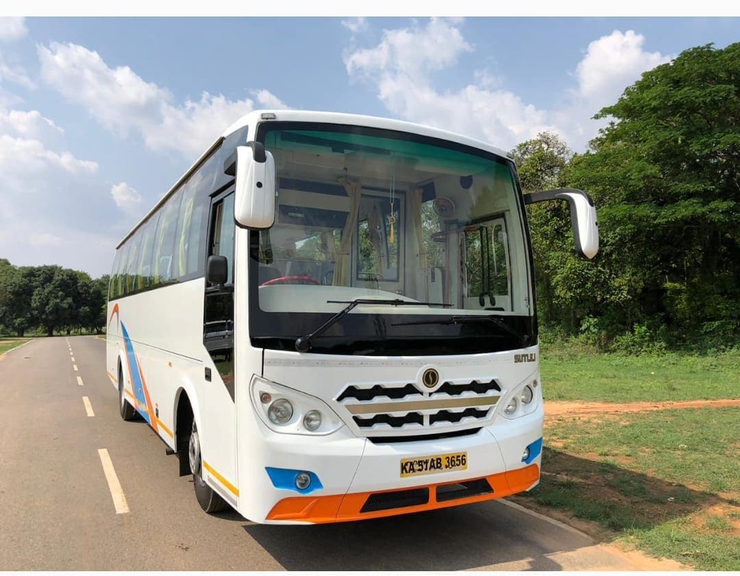 40 Seater Bus on Rent in Bangalore - Starts @ Rs 48/ Per Km