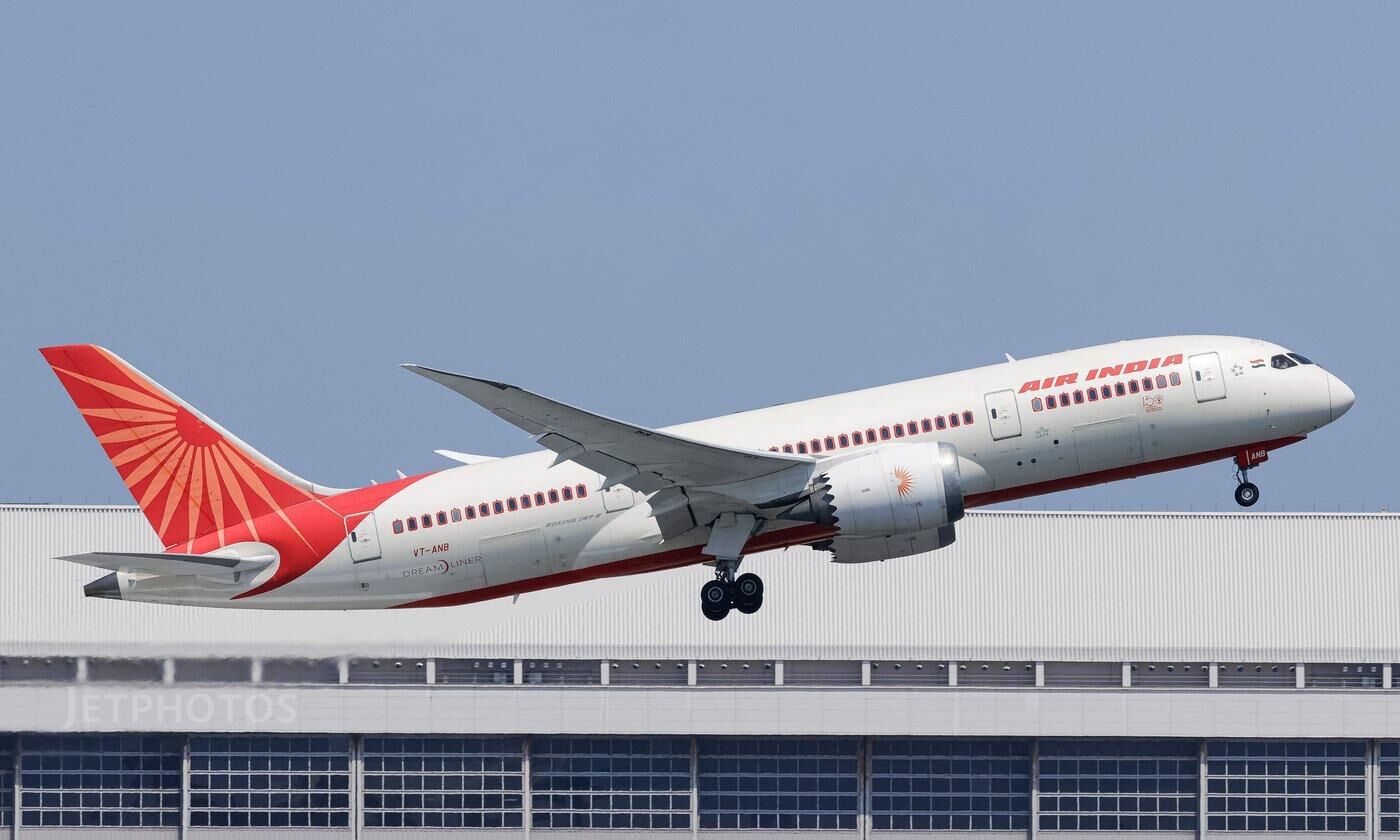 Air India Dreamliner crashes in Ahmedabad, 242 onboard