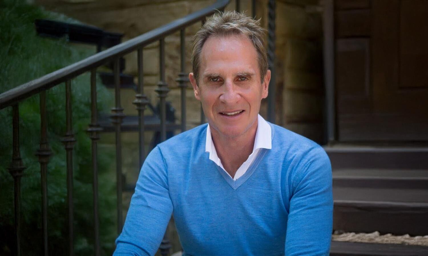 FedEx names R. Brad Martin as new board chairman